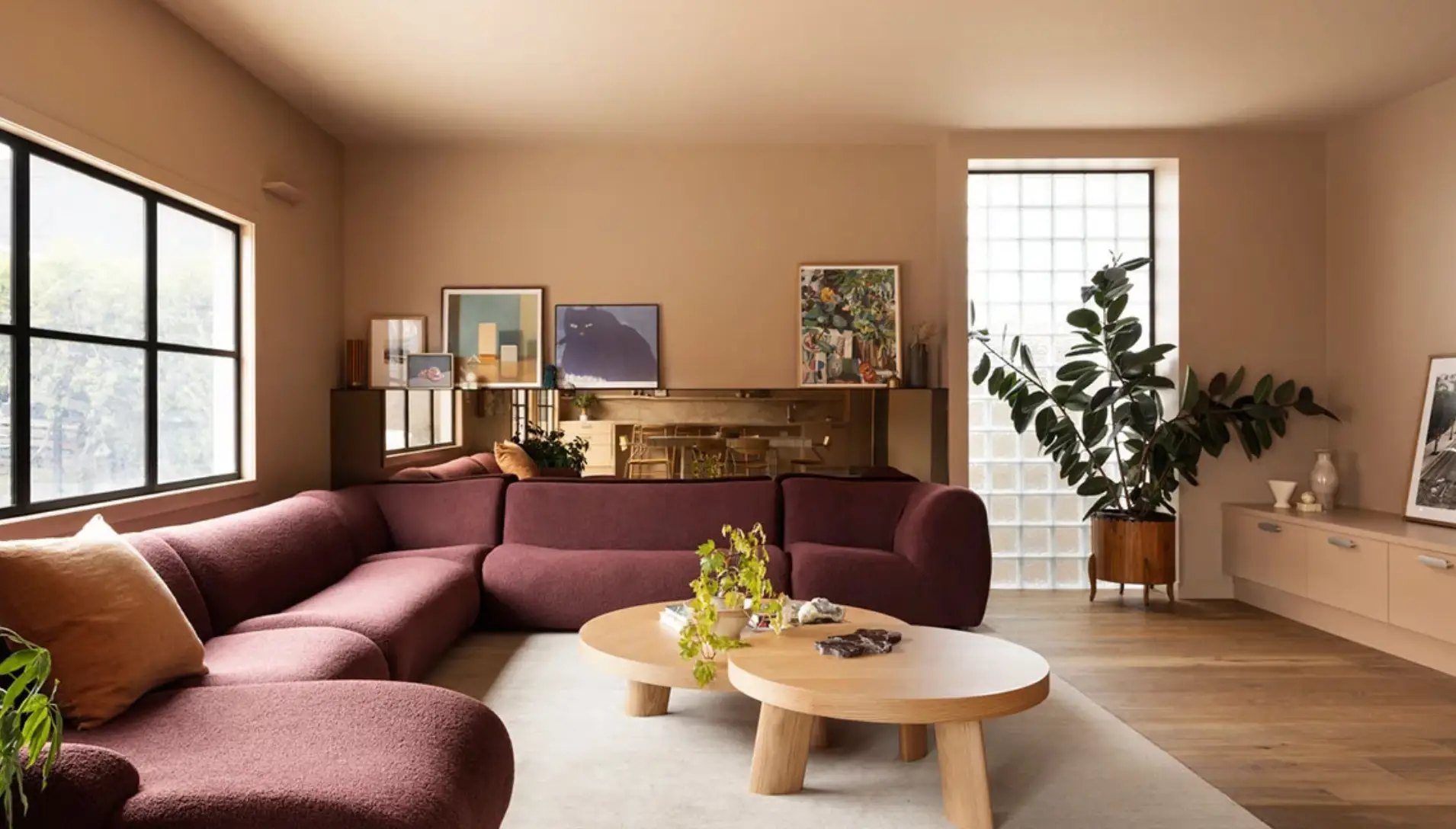 Build_Her_Collective_2025_11_